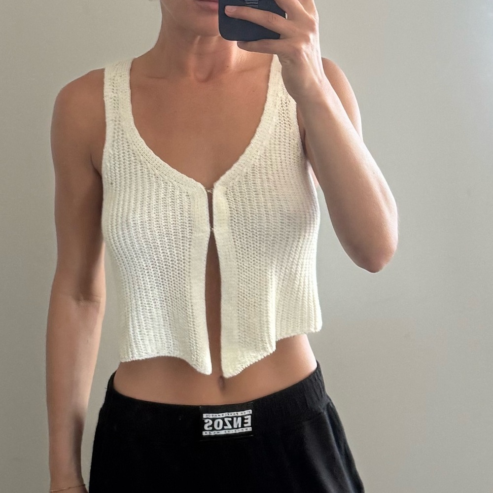Edit By Nine Cream Knit Button-Front Cropped Camisole M